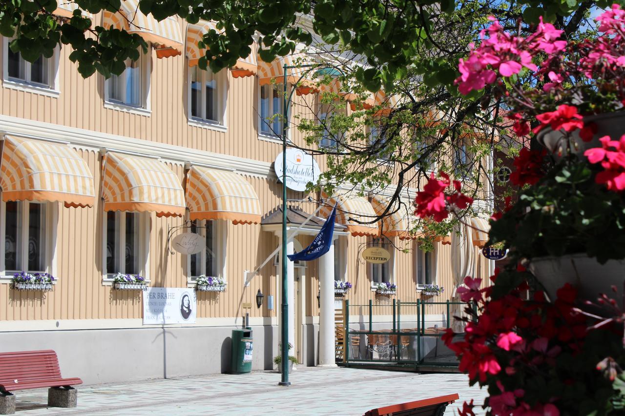 Pietarsaaren Kaupunginhotelli Jakobstad Exterior photo